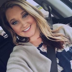 Meet your Posher, Caroline